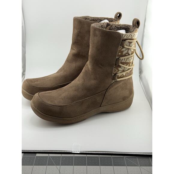 Soft Comfort Women's Size 9.5 Nakaya Taupe Brown Faux Suede Lined Ankle Boots - Picture 1 of 12